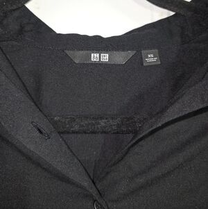 UNIQLO Black Shirt XS